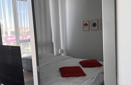 Bahcelievler Apartment | Secure Luxury Residence 1BR w/2Pools,Sauna,Gym,Concierge,Parking
