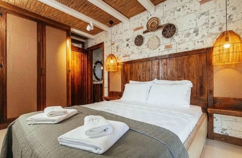Dalyan Mahallesi Bed & Breakfast | KAMEL LUXURY ÇEŞME
