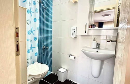 Kucukkuyu Hotel | Deniz Kenarı Beach & Garden