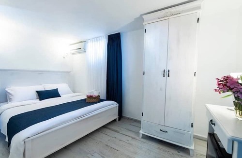 Bozcaada Hotel | MirAda Blue Otel Bozcaada