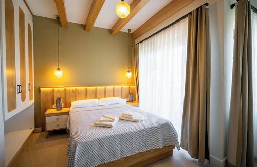 Ayvalik City Center House | Derya Guest House