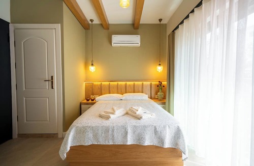 Ayvalik City Center House | Derya Guest House