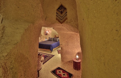 Ortahisar Hotel | Turkish Cave House