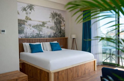 Lara Hotel | De Suite Hotel