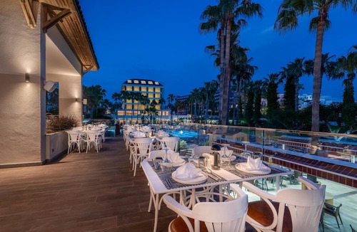 Side Resort | Trendy Palm Beach (Adults Only, 16+) - All inclusive