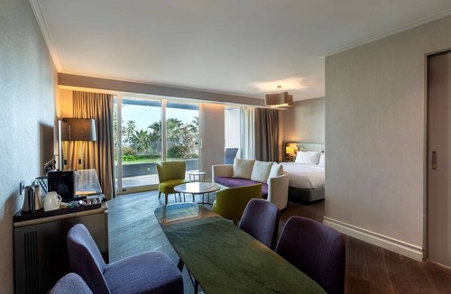 Zeytinburnu Hotel | Radisson Blu Hotel Istanbul Ottomare