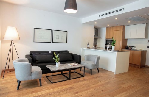 Kabatas Apartment | Ando Living Taksim House