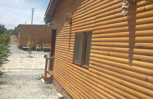 Seferihisar Ski Chalet | Akarca Bag Evleri