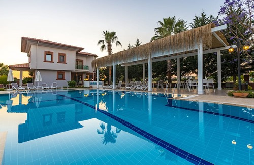 Kadriye Apartment | Vista Villas & Suites