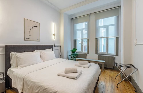 Karakoy Apartment | Galata Tower 3 Bedr, 4Showers 2WC Luxery Apartment
