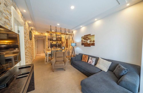 Harbiye Apartment | Petek Guest Teori