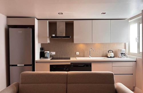 Karakoy Apartment | Modern 2BR Near Galataport & Karaköy