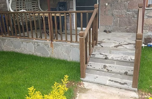 Behram Apartment | Assos Deniz yıldızı apart taş ev