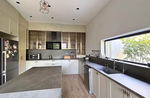 Arnavutkoy House | 4-bedroom house in lovely İstanbul with forest view.Nearest Istanbul Airport.