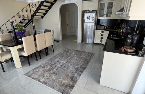 Mahmutlar Apartment | Spacious 2-story penthouse with 2 terraces, views of the sea and mountains.