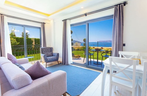 Kas Apartment | Lobelya Suites