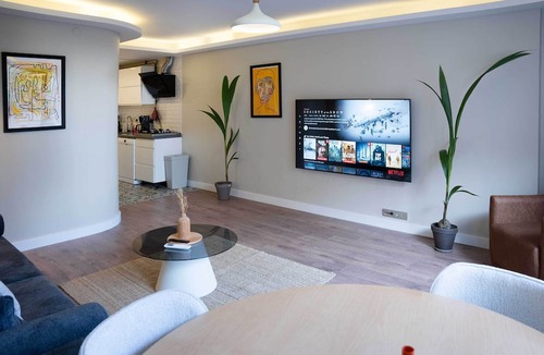 Ortakoy Apartment | Charming 1-bedroom apartment in wonderful Istanbul with AC, WiFi