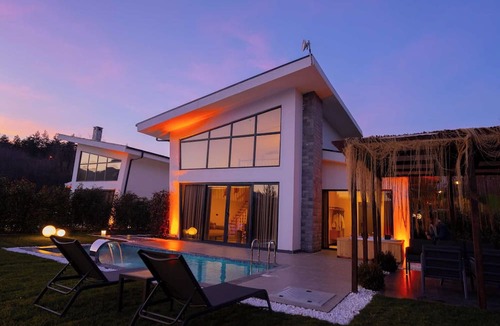 Sapanca Villa | NİSH VADİ SAPANCA
