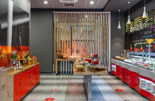 Pendik District Hotel | Ibis Istanbul Tuzla