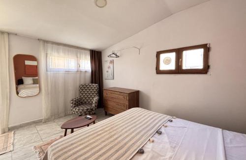 Cagaloglu Apartment | Modern Studio Private Terrace Historic Istanbul
