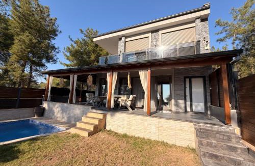 Kadıkalesi Mh. Villa | Villa Sogucak