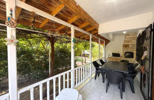 Ayvalik Villa | Villa Nili by Lodhous
