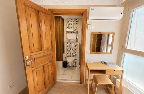 Kumkapi Bed & Breakfast | Masif House