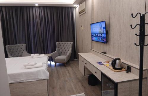 Buyukcekmece Apartment | sunset hill