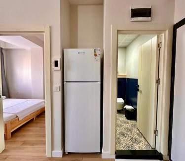 Altıeylul Apartment | Spacious Balcony, Modern Loft, Kitchen, Privileged Location