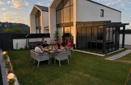 Piraziz Villa | VillaÇelebi A Blok