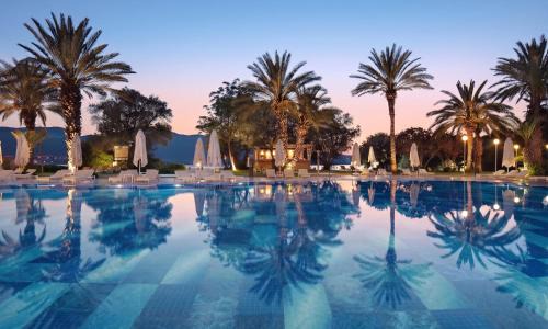 Torba Resort | DoubleTree by Hilton Bodrum Isil Club Ultra All-Inclusive Resort