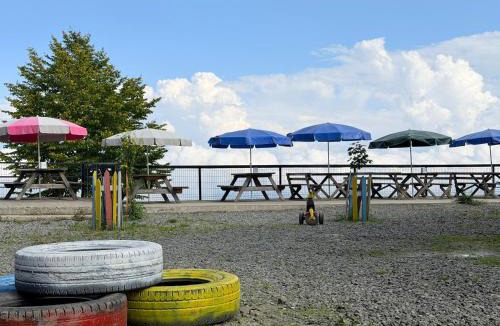 Hidirnebi Yaylasi Ski Chalet | Yeşilyurt dağ tesisi