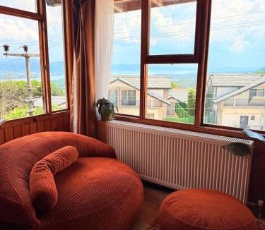 Masukiye Apartment | Bohemian Suite with a View of Lake Sapanca In the middle of nature