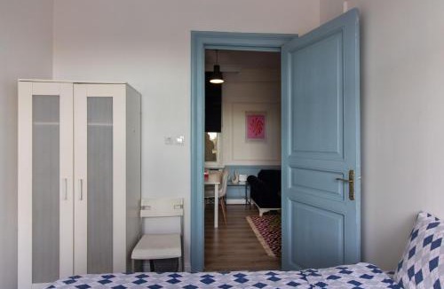 Rasimpasa Apartment | Stylish Apartments in Historic Kadıköy Building