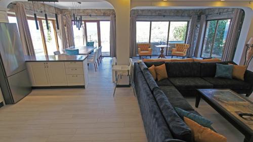 Torba Villa | Mira luxury villa