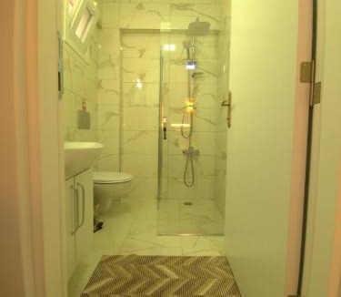 Adalar Hotel | Kalamari otel 2 büyükada