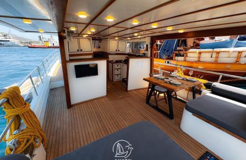 Marmaris City Center Boat Rental | Ayken Boat