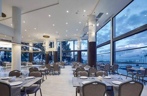 Altınordu Hotel | Waveside hotel