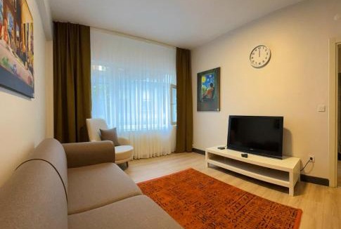 Moda Apartment | Cosy & Stylish 2 Bedroom Flat in Vibrant Kadıköy