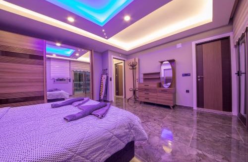 Icmeler Villa | Daisy Villa İçmeler Marmaris Private Pool Garden
