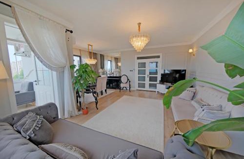 Akcaabat Apartment | Zumra's White Houses