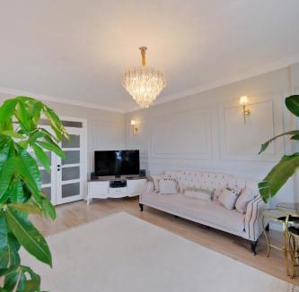 Akcaabat Apartment | Zumra's White Houses