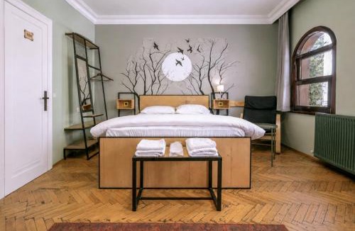 Rasimpasa Hostel | YOLO Hostel