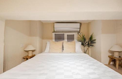 Old Town Apartment | Chic Apartments in the Center of Alsancak