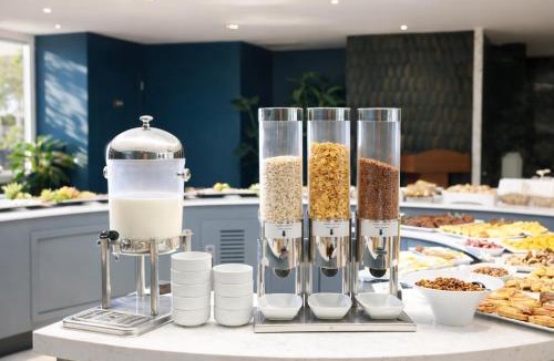 Talimhane Hotel | The Revia Square Hotel