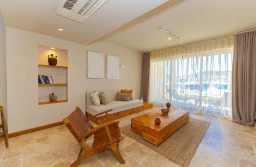 Yenifoca Villa | Oasis Houses