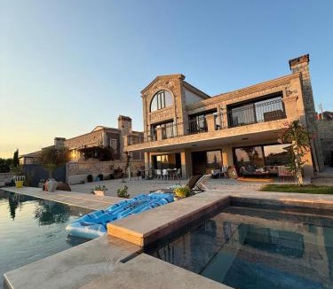 Cesme Villa | VillaSunset with Sea, Chios and Sunset View