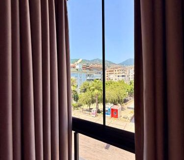 Alanya Apartment | SA Apartments! Luxury 2BR with Private Beach Access