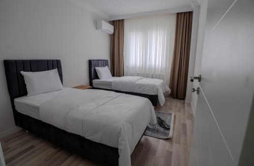 Yomra Apartment | Maviya Park