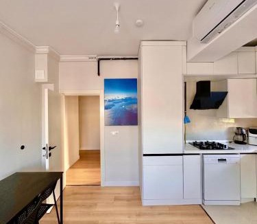 Altıeylul Apartment | Exclusive Suit